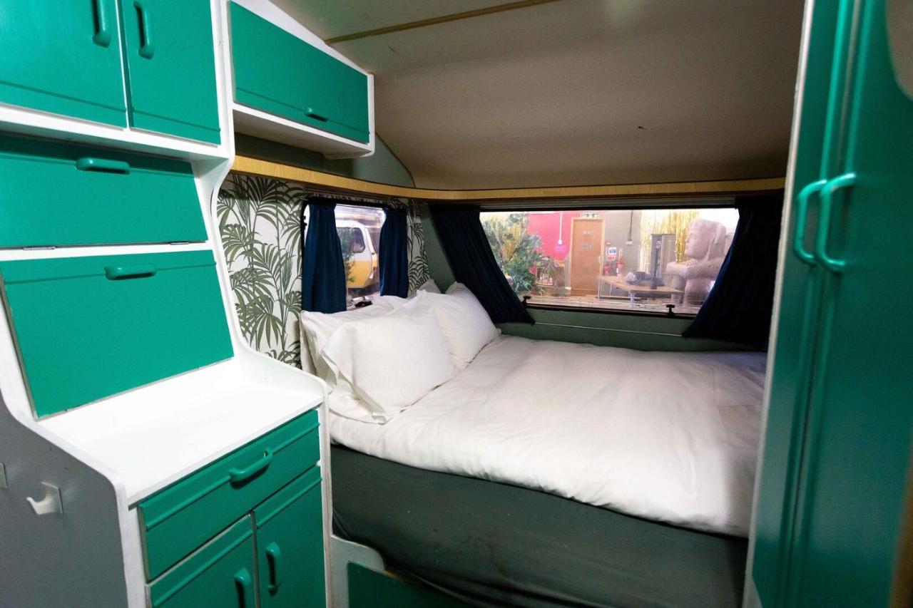 Towed Town Camping Bristol Extérieur photo