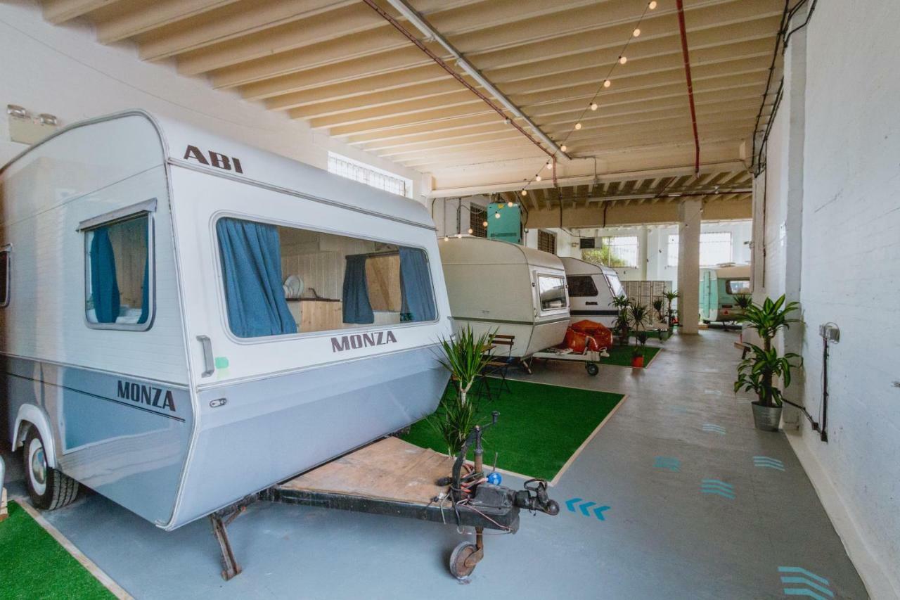 Towed Town Camping Bristol Extérieur photo