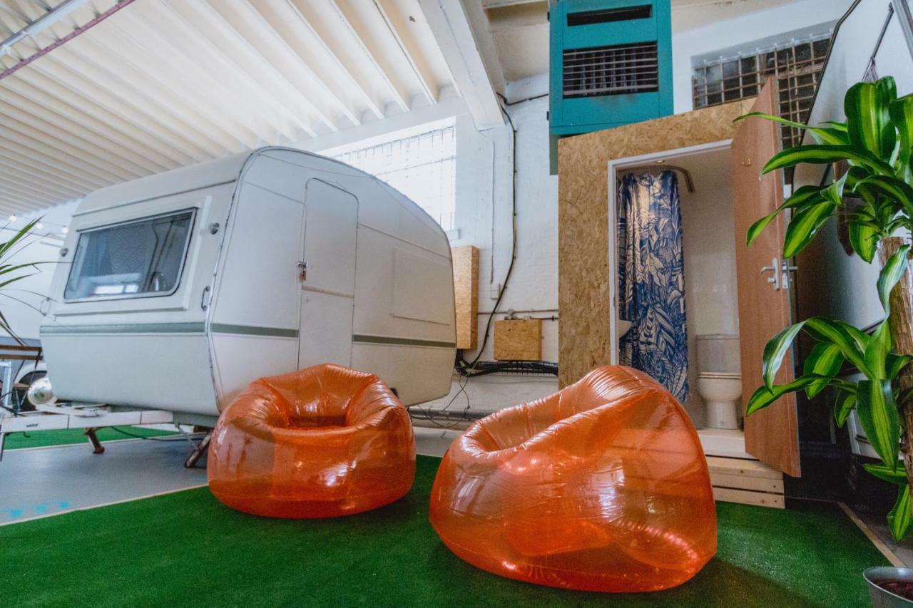 Towed Town Camping Bristol Extérieur photo