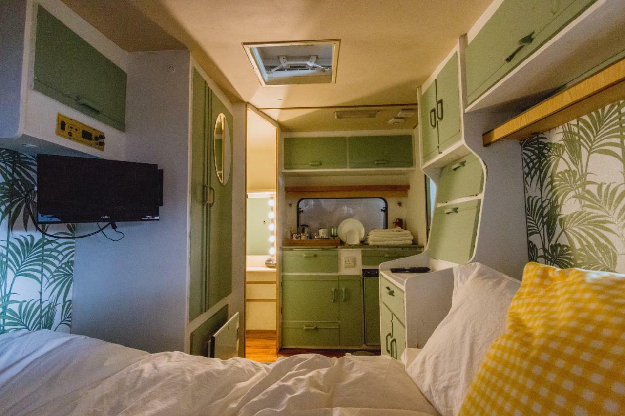 Towed Town Camping Bristol Extérieur photo