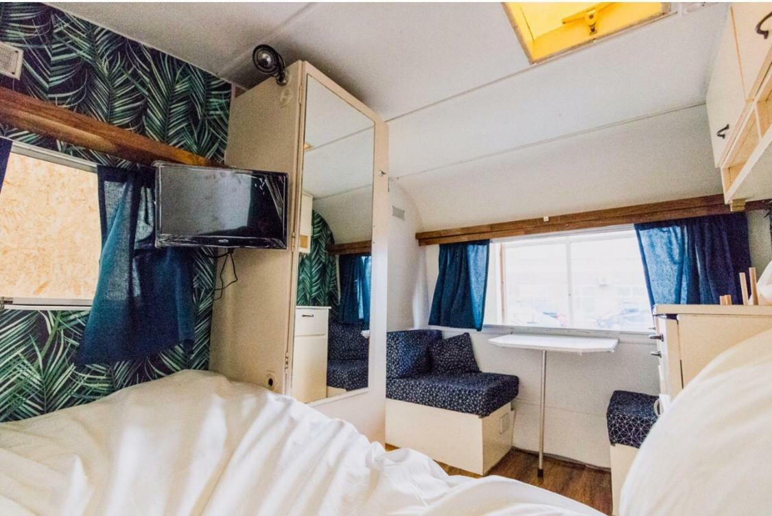 Towed Town Camping Bristol Extérieur photo